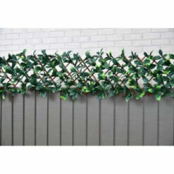 B&M Expanding Artificial Laurel Leaf Trellis 180 X 30cm -Garden Furniture 379971 expanding laurel leaf trellis 180x30cm 2